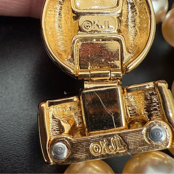 KJL Kenneth J Lane Double Strand Faux Pearl Clear Rhinestone Clasp Bracelet - Picture 11 of 14